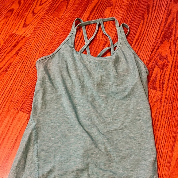 Set of Three Workout Tops in XS - Picture 2 of 3